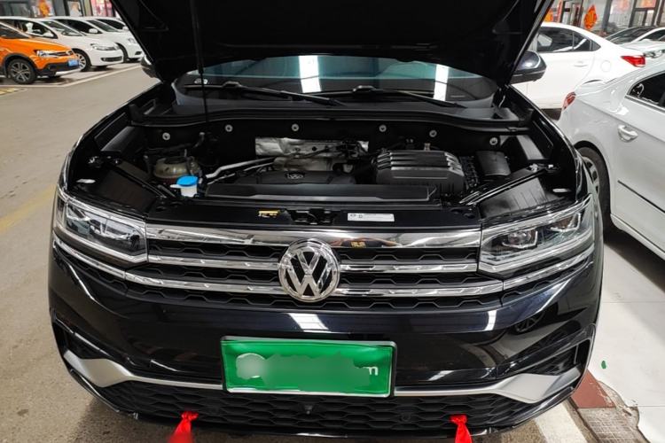 Used Volkswagen Teramont X 2020 Facelifted 330TSI Two-Wheel-Drive Luxury Edition Engine Bay
