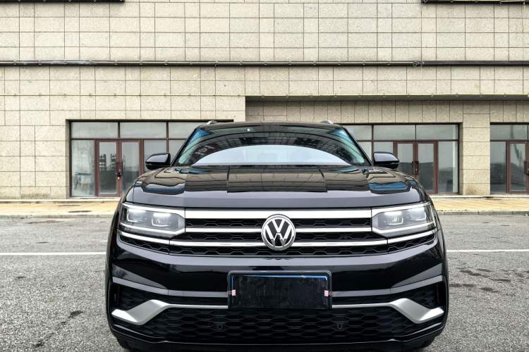 Used Volkswagen Teramont X 2020 Facelifted 330TSI Two-Wheel-Drive Luxury Edition Exterior 2