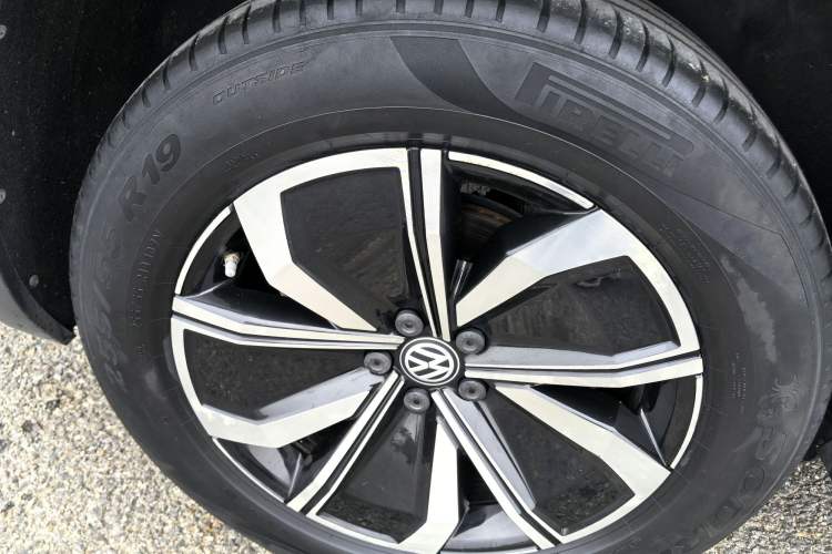 Used Volkswagen Teramont X 2020 Facelifted 330TSI Two-Wheel-Drive Luxury Edition Exterior 3