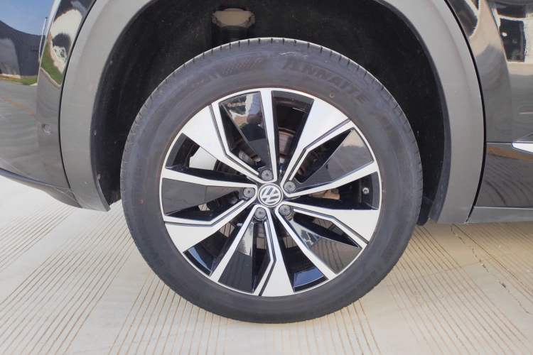 Used Volkswagen Teramont X 2020 Revised Version 330TSI Two-Wheel Drive Prestige Luxury Edition Exterior 4