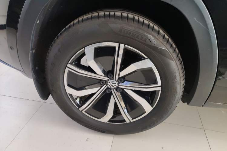 Used Volkswagen Teramont X 2020 Facelifted 330TSI Two-Wheel-Drive Luxury Edition Exterior 5