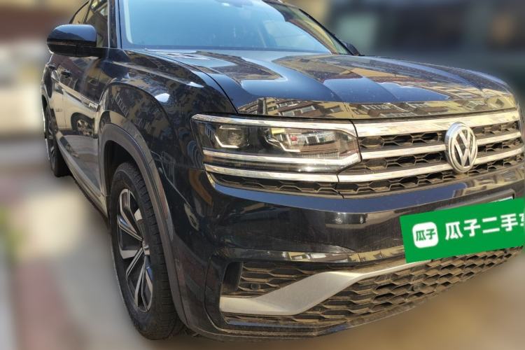 Used Volkswagen Teramont X 2020 Facelifted 330TSI Two-Wheel-Drive Luxury Edition Front Right 45 Deg
