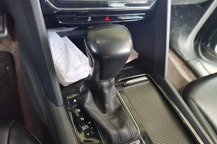 Used Volkswagen Teramont X 2020 380TSI Four-Wheel Drive Luxury Edition Gear Lever