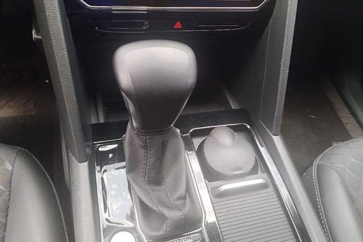 Used Volkswagen Teramont X 2020 Facelift 380TSI Four-Wheel Drive Luxury Edition Gear Lever