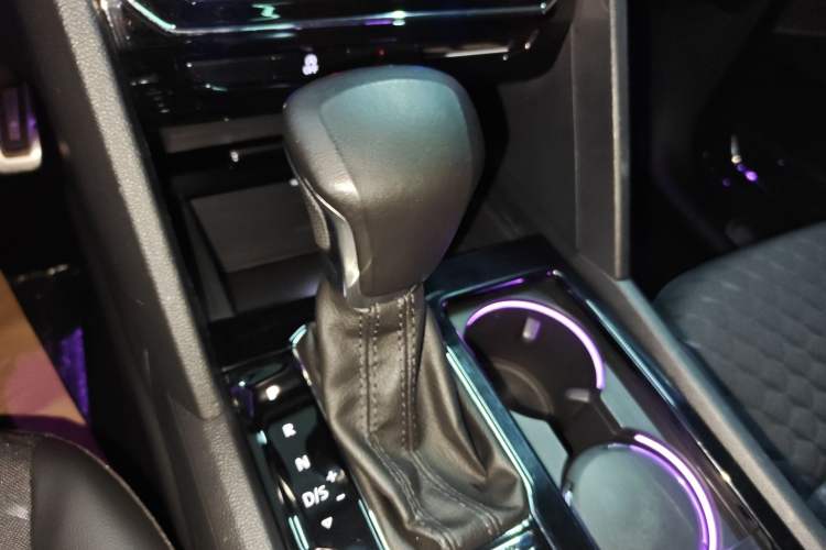 Used Volkswagen Teramont X 2020 380TSI Four-Wheel Drive Luxury Edition Gear Lever