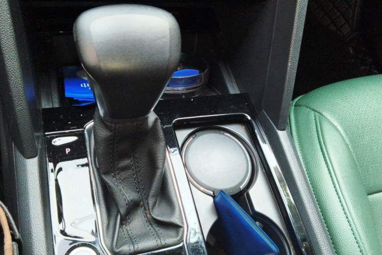 Used Volkswagen Teramont X 2020 330TSI Two-Wheel-Drive Prestige Luxury Edition Gear Lever