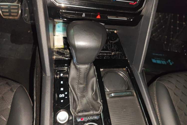 Used Volkswagen Teramont X 2020 380TSI Four-Wheel Drive Luxury Edition Gear Lever