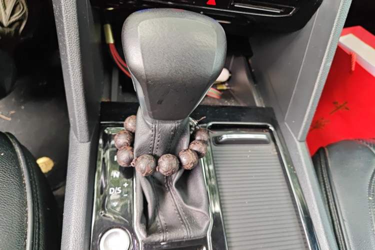 Used Volkswagen Teramont X 2020 330TSI Two-Wheel-Drive Luxury Edition Gear Lever