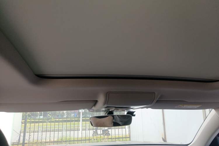 Used Volkswagen Teramont X 2020 330TSI Two-Wheel-Drive Prestige Luxury Edition Headliner