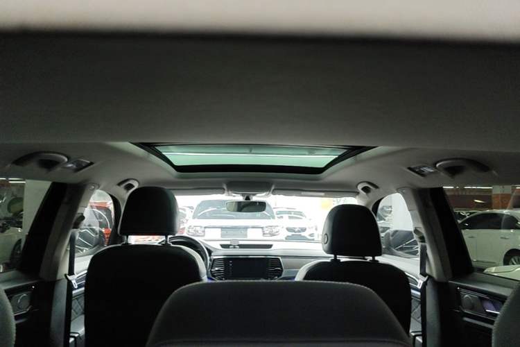 Used Volkswagen Teramont X 2020 Revised Version 330TSI Two-Wheel Drive Prestige Luxury Edition Headliner