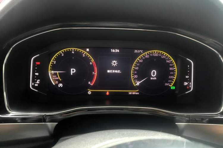 Used Volkswagen Teramont X 2020 Facelifted 330TSI Two-Wheel-Drive Luxury Edition Instrument Cluster