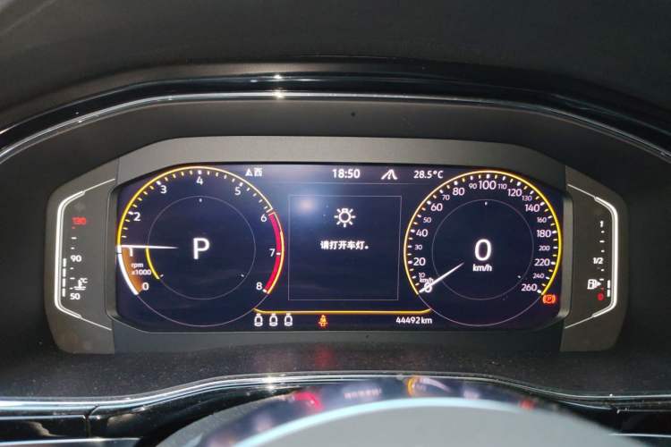 Used Volkswagen Teramont X 2020 Revised Version 380TSI Four-Wheel Drive Prestige Luxury Edition Instrument Cluster