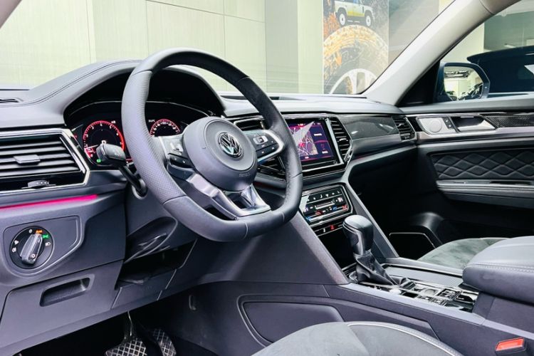 Used Volkswagen Teramont X 2020 330TSI Two-Wheel-Drive Prestige Luxury Edition Interior 3