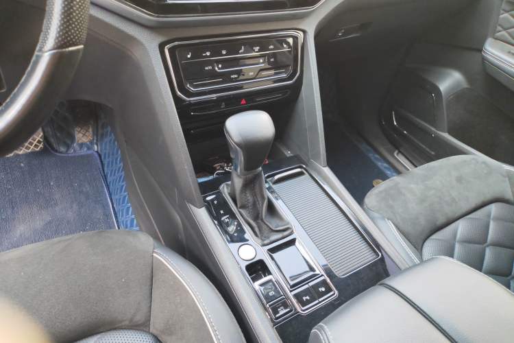 Used Volkswagen Teramont X 2020 Revised Version 330TSI Two-Wheel Drive Prestige Luxury Edition Interior 4