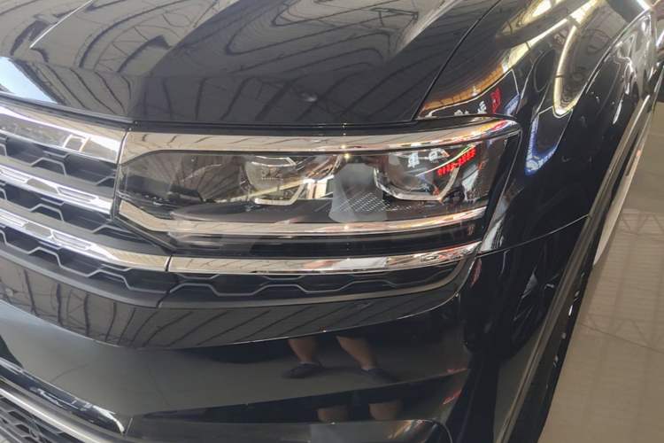 Used Volkswagen Teramont X 2020 Revised Version 380TSI Four-Wheel Drive Prestige Luxury Edition Left Front Headlight