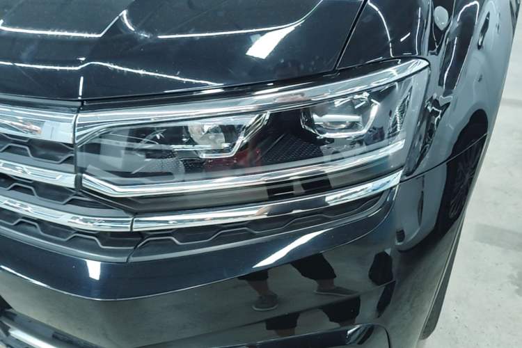 Used Volkswagen Teramont X 2020 Revised Version 330TSI Two-Wheel Drive Prestige Luxury Edition Left Front Headlight