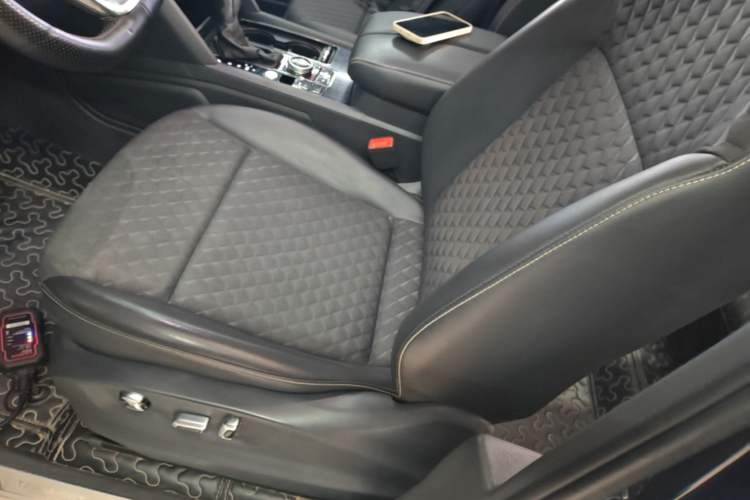 Used Volkswagen Teramont X 2020 380TSI Four-Wheel Drive Luxury Edition Left Front Seat