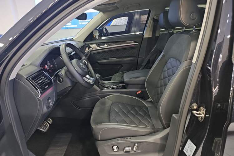 Used Volkswagen Teramont X 2020 Revised Version 380TSI Four-Wheel Drive Prestige Luxury Edition Left Front Seat