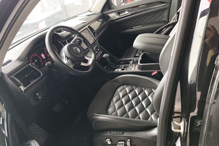Used Volkswagen Teramont X 2020 330TSI Two-Wheel-Drive Prestige Luxury Edition Left Front Seat