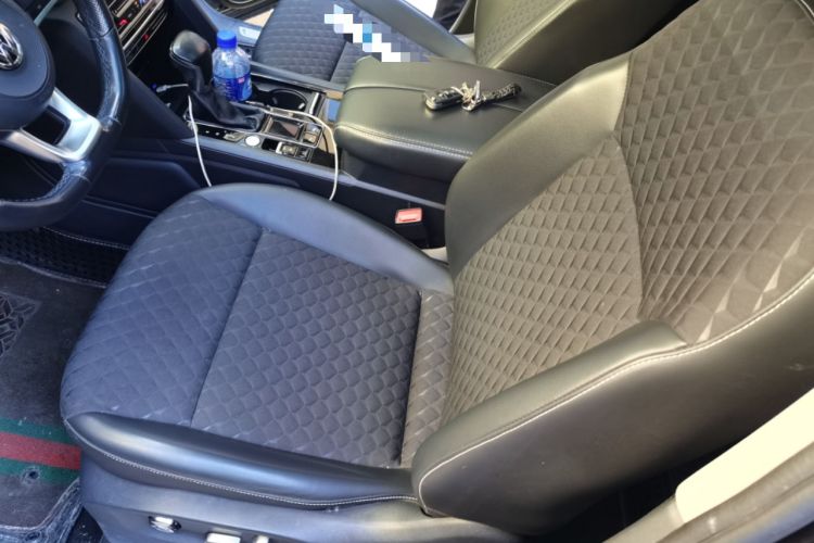 Used Volkswagen Teramont X 2020 Facelifted 330TSI Two-Wheel-Drive Luxury Edition Left Front Seat