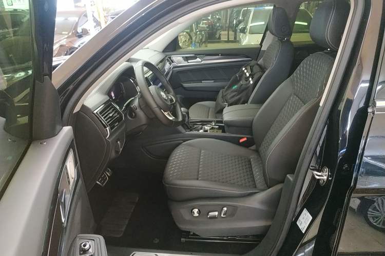 Used Volkswagen Teramont X 2020 Facelift 380TSI Four-Wheel Drive Luxury Edition Left Front Seat