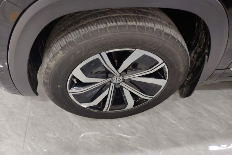 Used Volkswagen Teramont X 2020 380TSI Four-Wheel Drive Luxury Edition Left Front Wheel Hub
