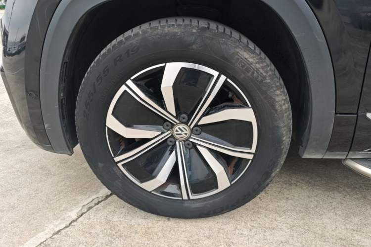 Used Volkswagen Teramont X 2020 Facelift 380TSI Four-Wheel Drive Luxury Edition Left Front Wheel Hub
