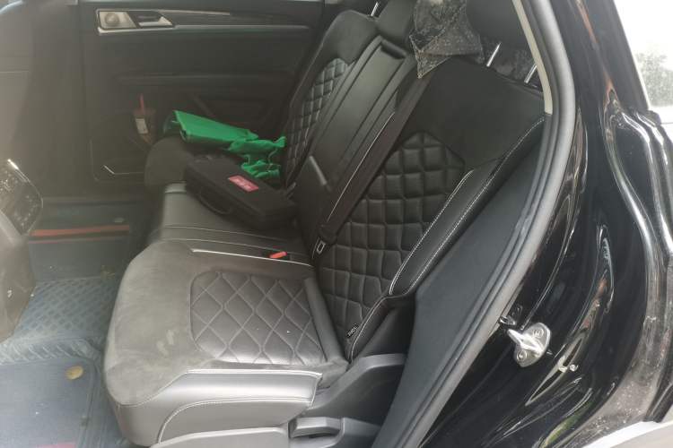 Used Volkswagen Teramont X 2020 330TSI Two-Wheel-Drive Prestige Luxury Edition Left Rear Seat