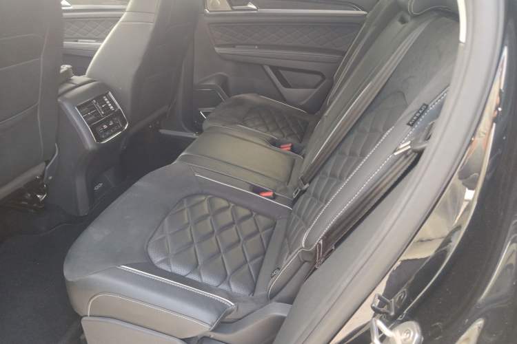 Used Volkswagen Teramont X 2020 330TSI Two-Wheel-Drive Prestige Luxury Edition Left Rear Seat