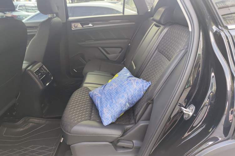 Used Volkswagen Teramont X 2020 Facelift 380TSI Four-Wheel Drive Luxury Edition Left Rear Seat