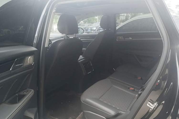 Used Volkswagen Teramont X 2020 Facelift 380TSI Four-Wheel Drive Luxury Edition Left Rear Seat