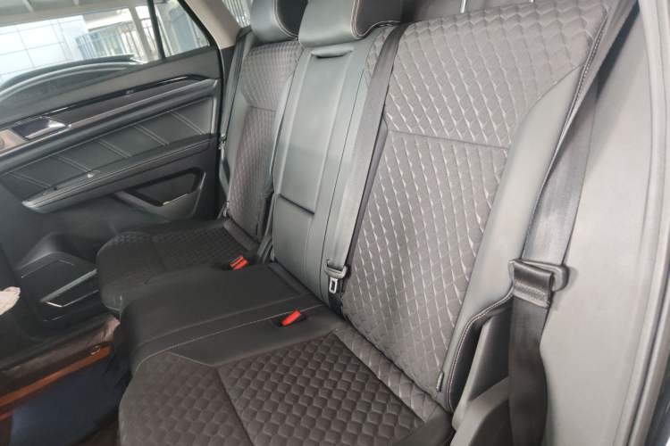Used Volkswagen Teramont X 2020 330TSI Two-Wheel-Drive Luxury Edition Left Rear Seat