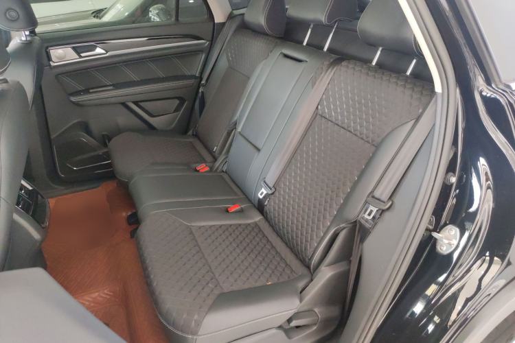 Used Volkswagen Teramont X 2020 Facelifted 330TSI Two-Wheel-Drive Luxury Edition Left Rear Seat