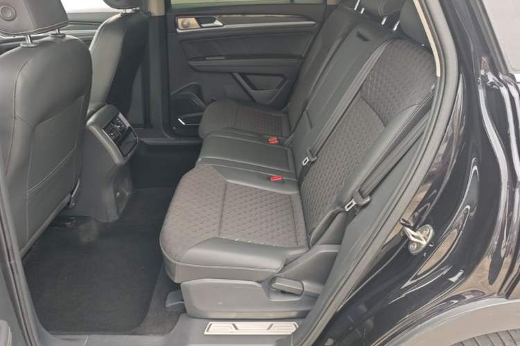 Used Volkswagen Teramont X 2020 Facelift 380TSI Four-Wheel Drive Luxury Edition Left Rear Seat