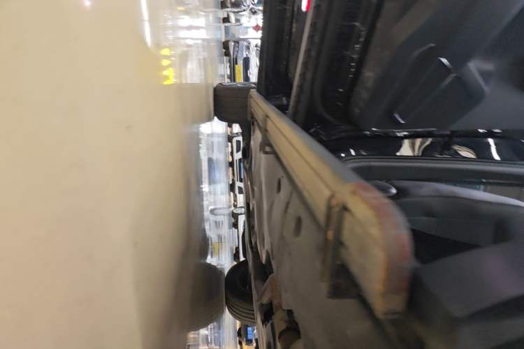 Used Volkswagen Teramont X 2020 330TSI Two-Wheel-Drive Luxury Edition Left Side Sill