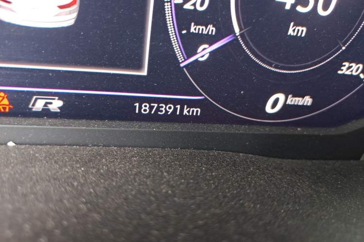 Used Volkswagen Teramont X 2020 Facelift 380TSI Four-Wheel Drive Luxury Edition Odometer Close Up
