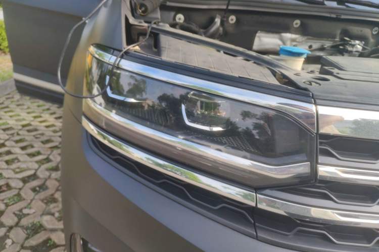 Used Volkswagen Teramont X 2020 Facelift 380TSI Four-Wheel Drive Luxury Edition Right Front Headlight
