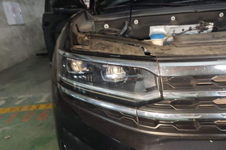 Used Volkswagen Teramont X 2020 380TSI Four-Wheel Drive Luxury Edition Right Front Headlight