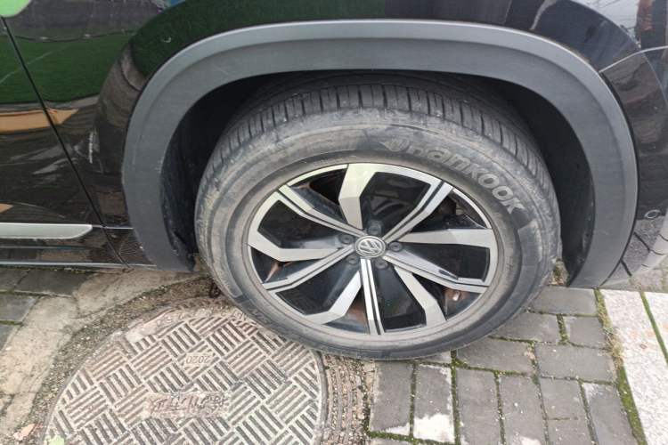 Used Volkswagen Teramont X 2020 330TSI Two-Wheel-Drive Luxury Edition Right Front Wheel Hub