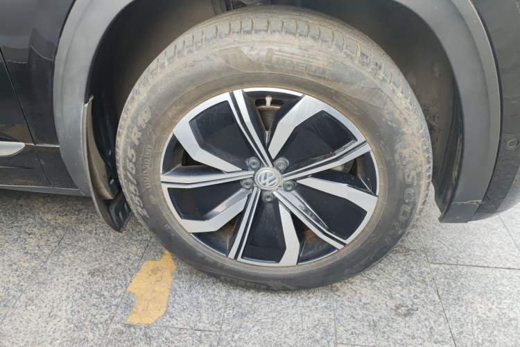 Used Volkswagen Teramont X 2020 Facelift 380TSI Four-Wheel Drive Luxury Edition Right Front Wheel Hub