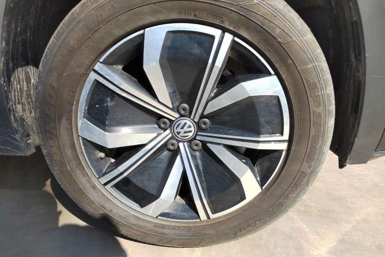 Used Volkswagen Teramont X 2020 380TSI Four-Wheel Drive Luxury Edition Right Front Wheel Hub