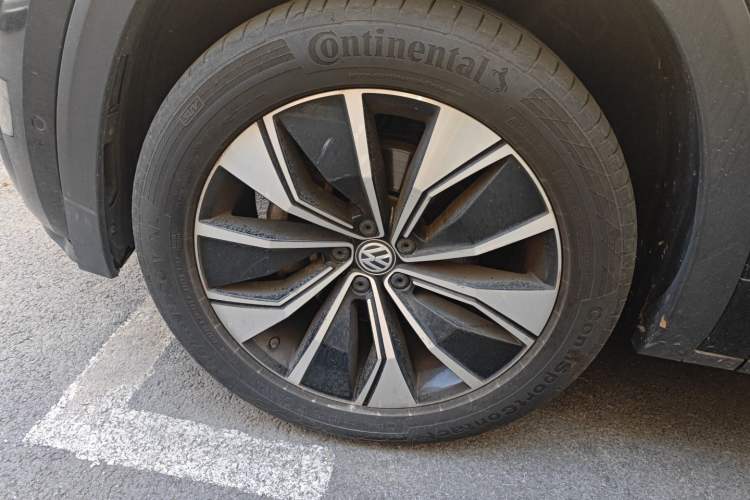 Used Volkswagen Teramont X 2020 380TSI Four-Wheel Drive Prestige Luxury Edition Right Front Wheel Hub