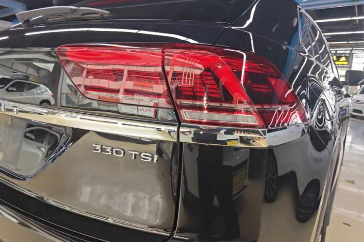 Used Volkswagen Teramont X 2020 330TSI Two-Wheel-Drive Luxury Edition Right Rear Taillight