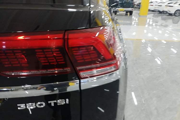 Used Volkswagen Teramont X 2020 380TSI Four-Wheel Drive Luxury Edition Right Rear Taillight