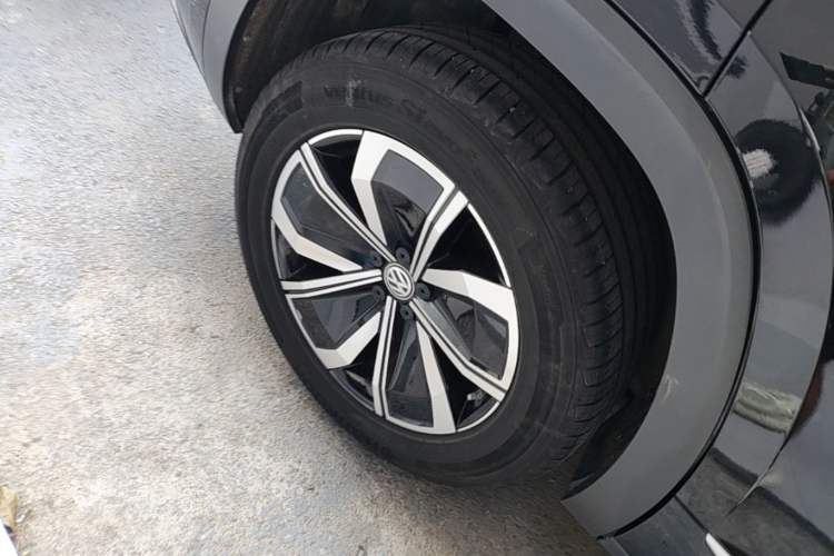 Used Volkswagen Teramont X 2020 330TSI Two-Wheel-Drive Luxury Edition Right Rear Wheel Hub