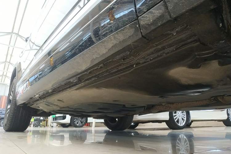 Used Volkswagen Teramont X 2020 Facelift 380TSI Four-Wheel Drive Luxury Edition Right Side Sill