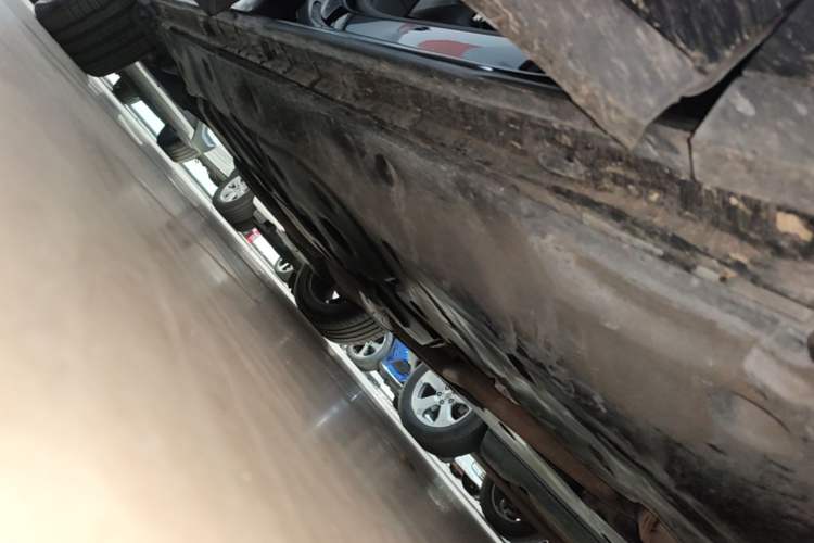 Used Volkswagen Teramont X 2020 380TSI Four-Wheel Drive Prestige Luxury Edition Right Side Sill