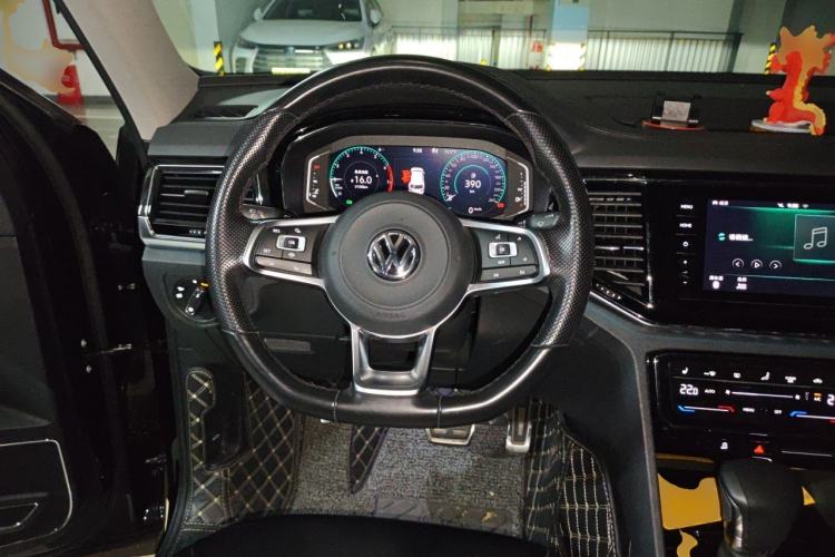 Used Volkswagen Teramont X 2020 Revised Version 380TSI Four-Wheel Drive Prestige Luxury Edition Steering Wheel