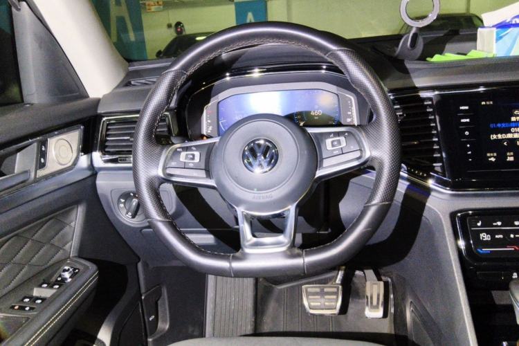Used Volkswagen Teramont X 2020 Revised Version 380TSI Four-Wheel Drive Prestige Luxury Edition Steering Wheel