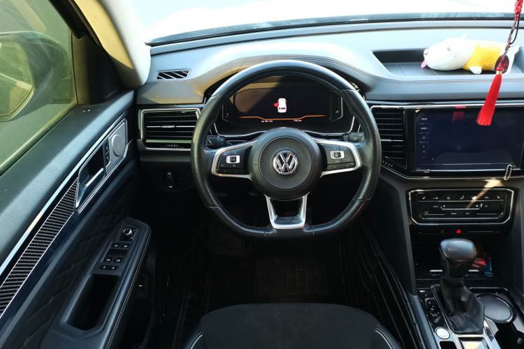 Used Volkswagen Teramont X 2020 330TSI Two-Wheel-Drive Prestige Luxury Edition Steering Wheel